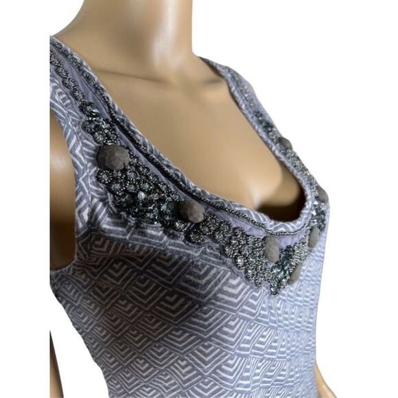 Anthropologie Deletta Women's Gray & Cream Jeweled Neckline Tank Top Siz… - Picture 3 of 8